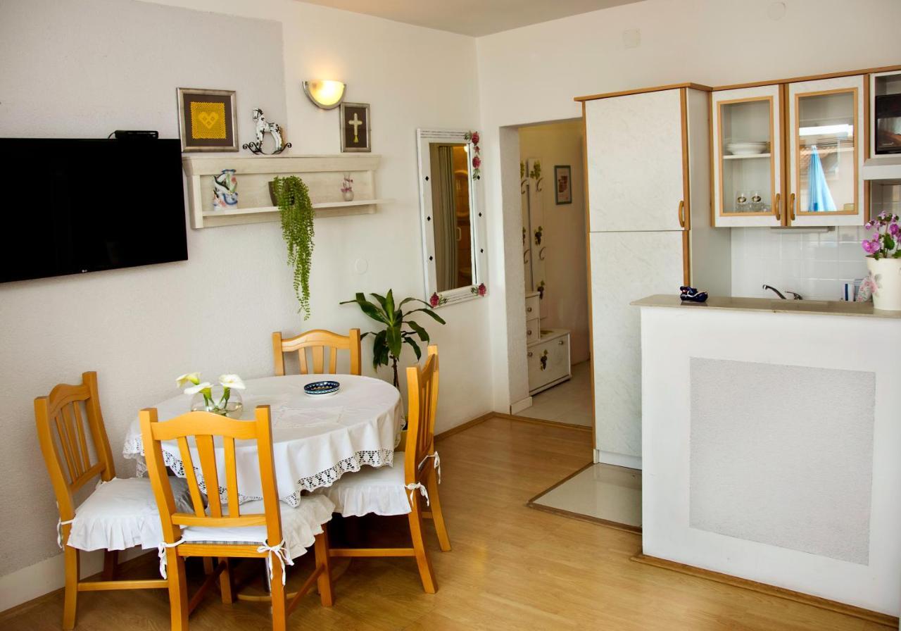 Apartmani Gloria Brodarica  Bagian luar foto
