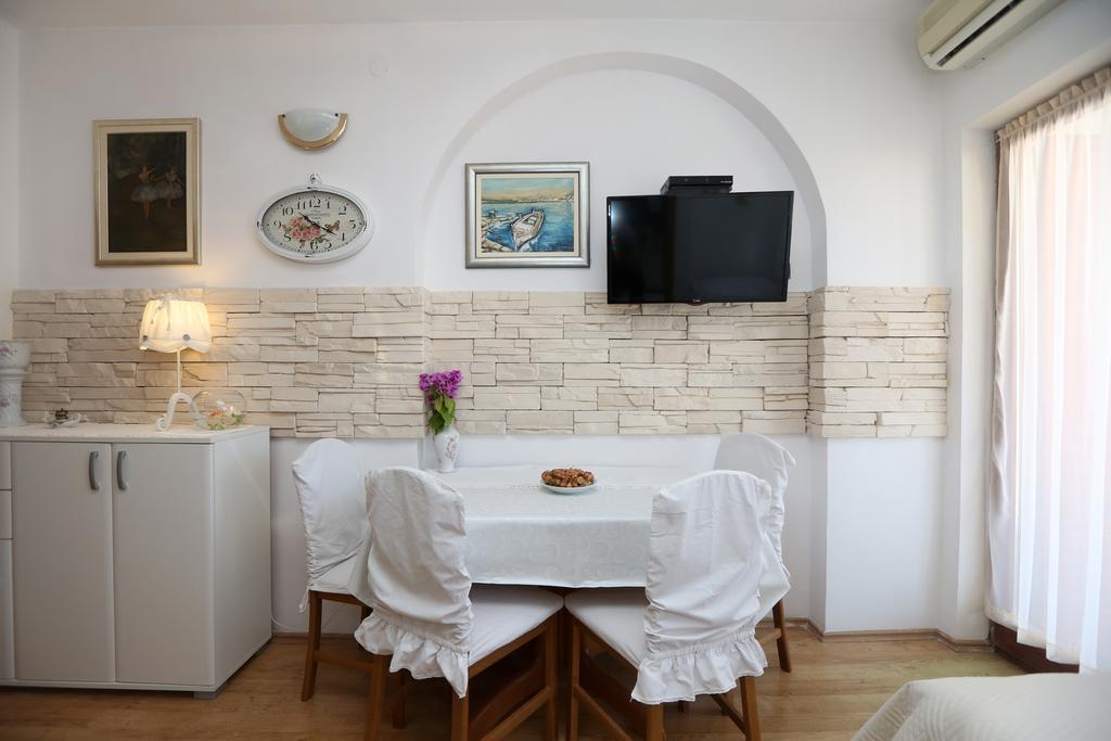 Apartmani Gloria Brodarica  Bagian luar foto