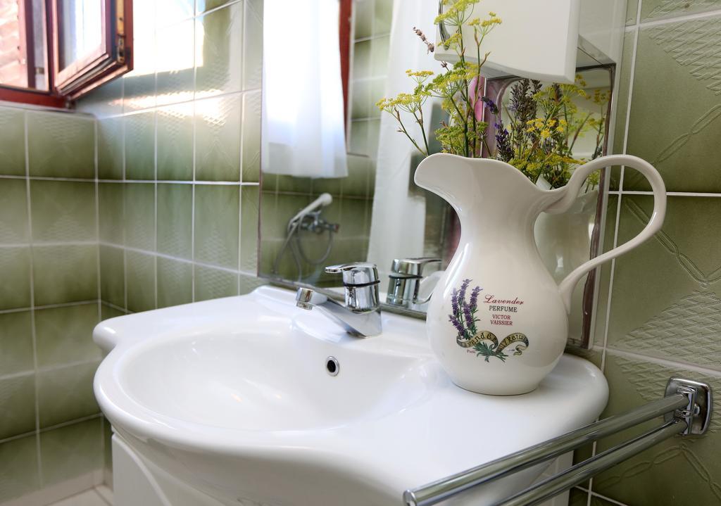 Apartmani Gloria Brodarica  Bagian luar foto