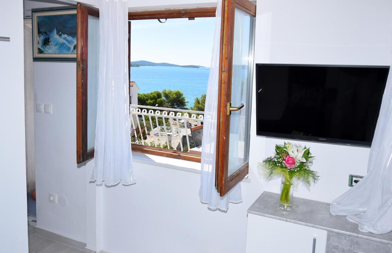 Apartmani Gloria Brodarica  Bagian luar foto